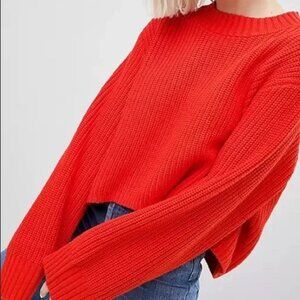WEEKDAY Thick Ribbed Cropped knit Sweater size small